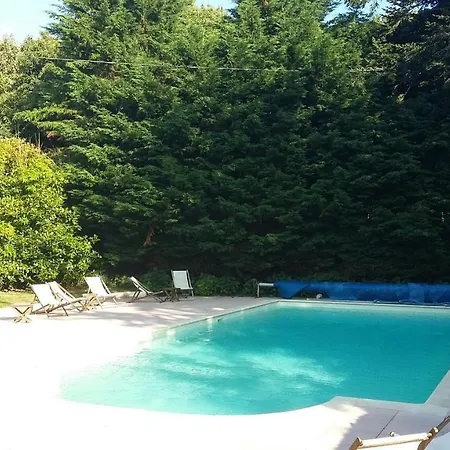 Domaine Les Grandes Roches Bed & Breakfast Trégunc