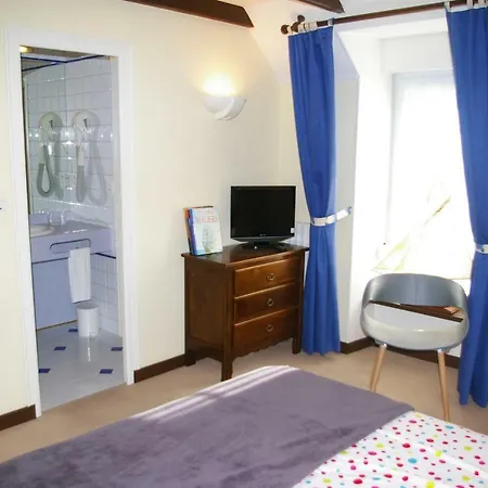 Domaine Les Grandes Roches Bed & Breakfast