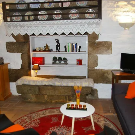 Bed & Breakfast Domaine Les Grandes Roches 3*